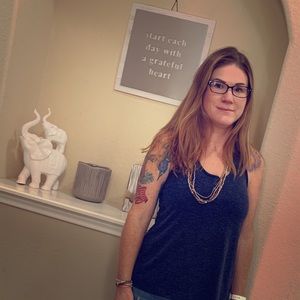 Meet your Posher, Tabitha